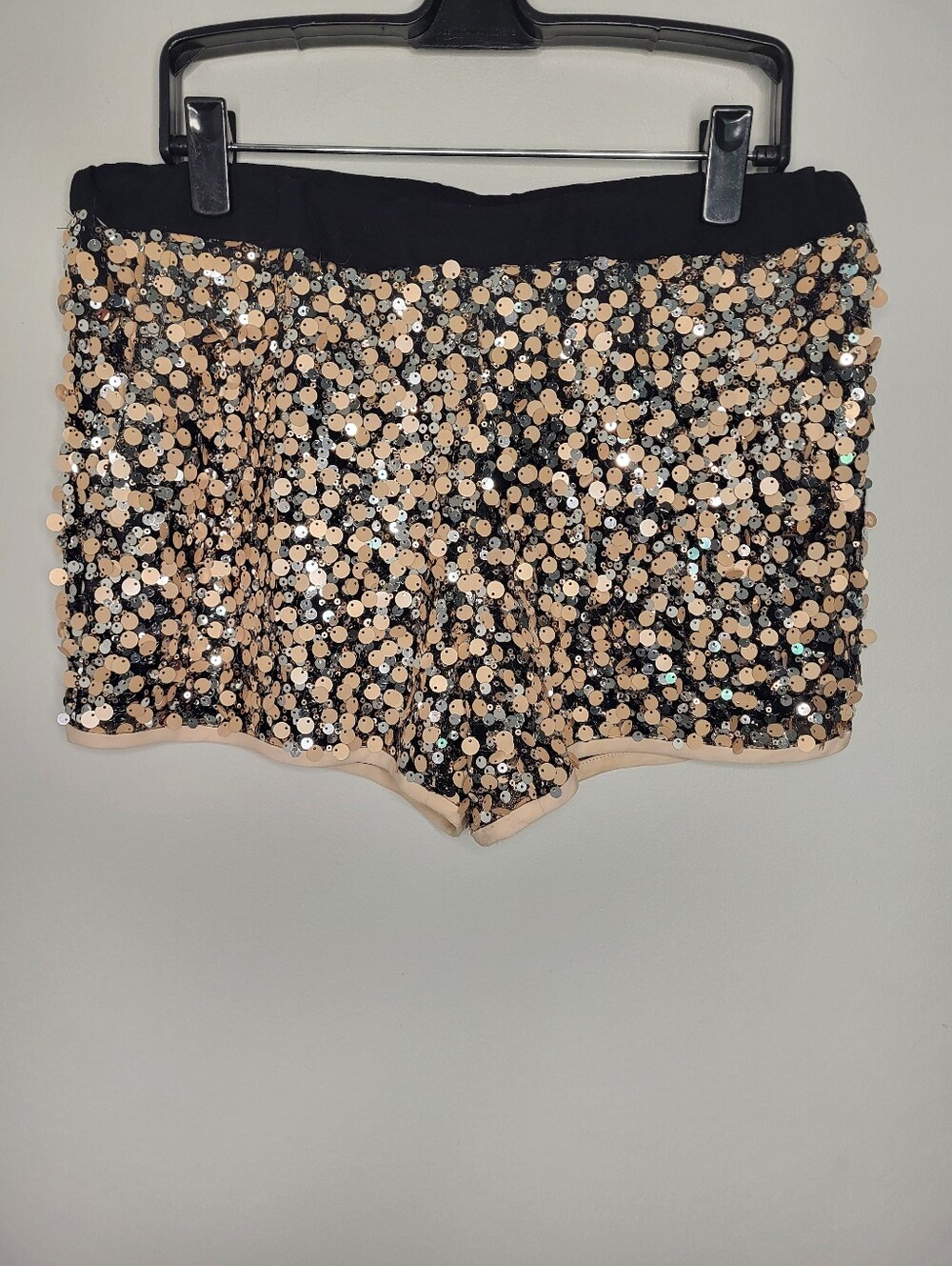 Diane Von Furstenberg Suki Sequin Shorts Pink Size 2 Lined Pockets